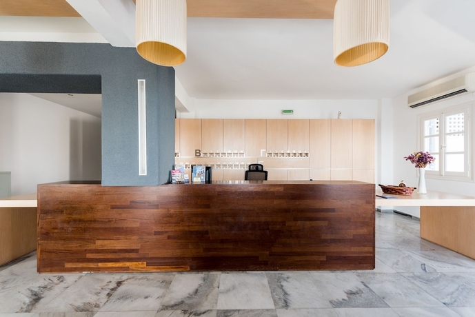 Imagen de los interiores del Hotel Far Out and Spa. Foto 18