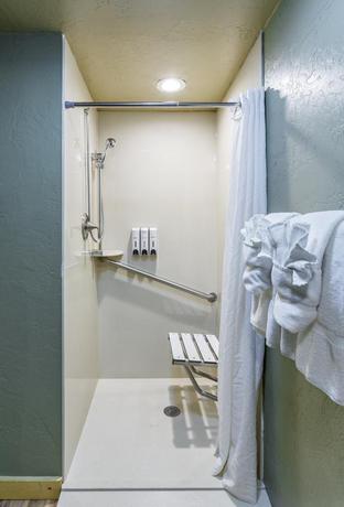 Imagen de la habitación del Hotel Far View Lodge. Foto 14