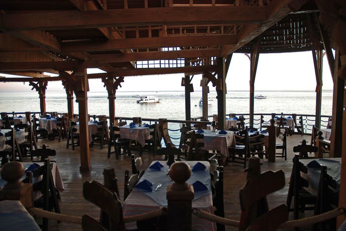 Imagen del bar/restaurante del Hotel Faraana Reef - All-inclusive. Foto 4