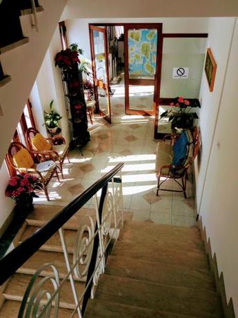 Imagen general del Hotel Faraglione. Foto 7