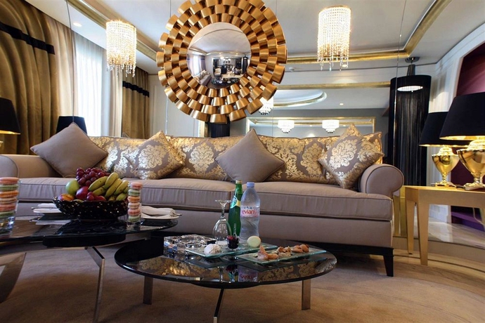 Imagen de la habitación del Hotel Farah Casablanca. Foto 7