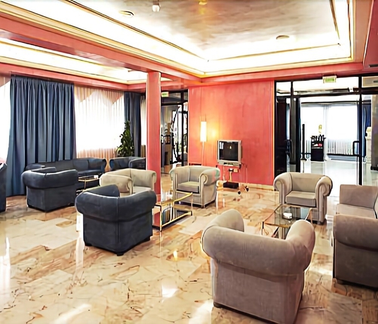 Imagen de los interiores del Hotel Faranda Express Las Lomas. Foto 8
