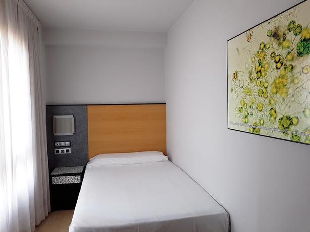 Imagen de la habitación del Hotel Faranda Express Pathos Gijón. Foto 5