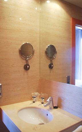 Imagen de la habitación del Hotel Faranda Marsol Candás. Foto 13