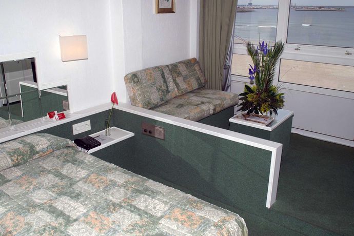 Imagen de la habitación del Hotel Faranda R&iacute;as Altas. Foto 6