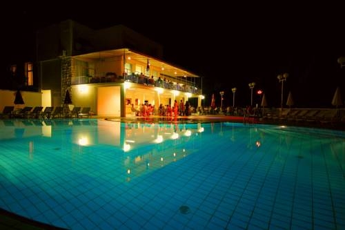 Imagen general del Hotel Faraon, Trpanj. Foto 8