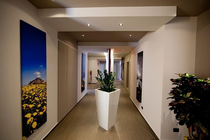 Imagen de los interiores del Hotel Fardella Centrale. Foto 13