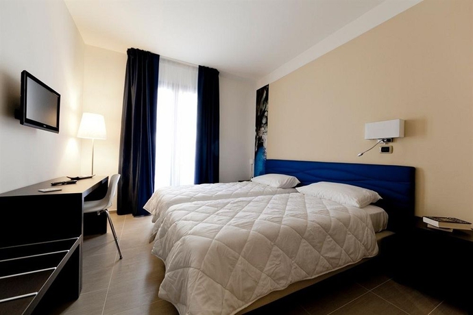 Imagen de la habitación del Hotel Fardella Centrale. Foto 11