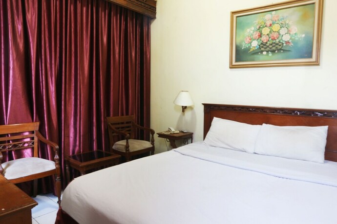 Imagen de la habitación del Hotel Farel. Foto 9