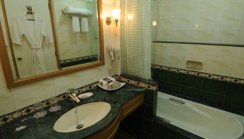 Imagen de la habitación del Hotel Fariyas. Foto 3