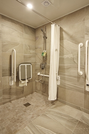 Imagen de la habitación del Hotel Farmers Kitchen. Foto 19