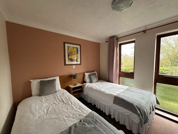 Imagen de la habitación del Hotel Farmhouse Inn. Foto 16