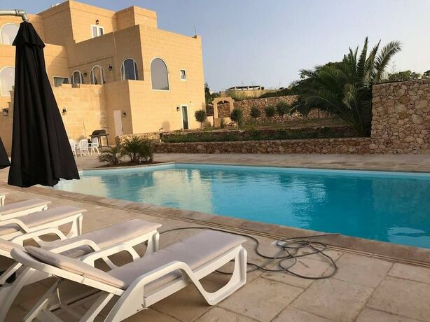 Imagen general del Hotel Farmhouse Villa in Gozo With Large Pool and Garden. Foto 11