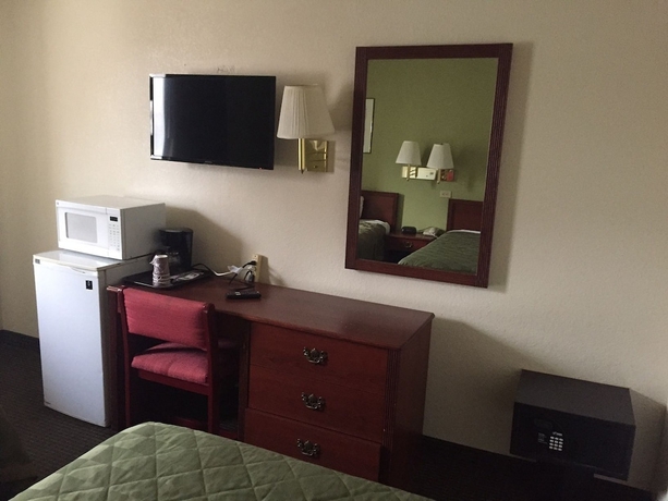 Imagen de la habitación del Hotel Farmington Inn. Foto 12