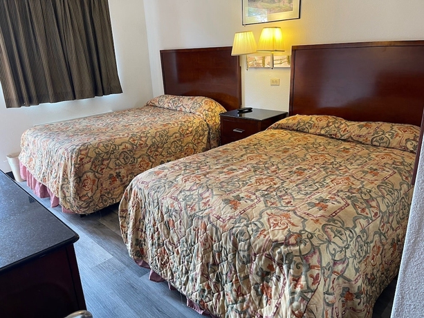 Imagen de la habitación del Hotel Farmington Inn. Foto 13