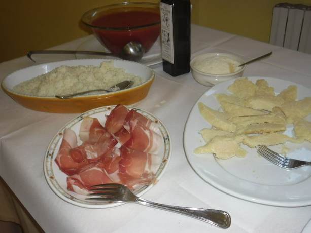 Imagen del bar/restaurante del Hotel Farneta. Foto 3