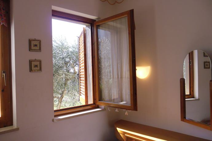 Imagen de la habitación del Hotel Farneta. Foto 17