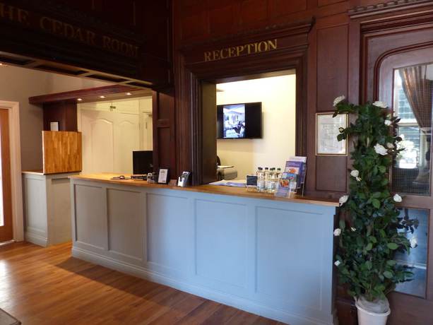 Imagen de los interiores del Hotel Farnham House. Foto 19