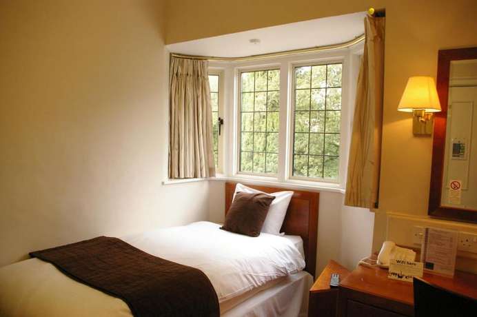 Imagen de la habitación del Hotel Farnham House. Foto 12