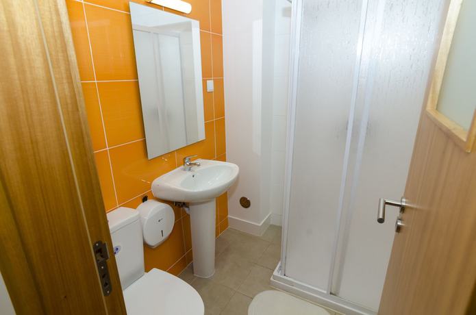 Imagen de la habitación del Hotel Faro Albacor Residence - Hostel. Foto 8