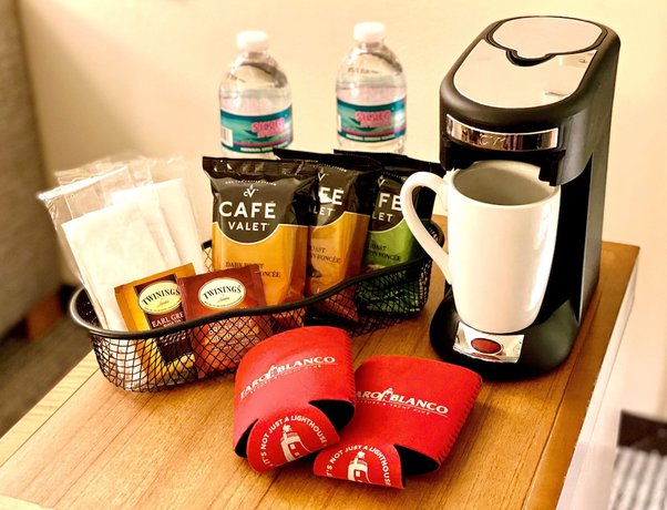 Imagen de la habitación del Hotel Faro Blanco Resort and Yacht Club. Foto 2