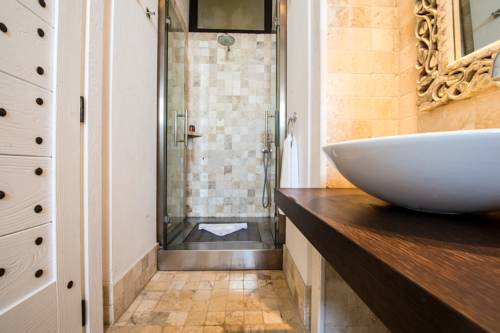 Imagen de la habitación del Hotel Faro Capo Spartivento. Foto 5