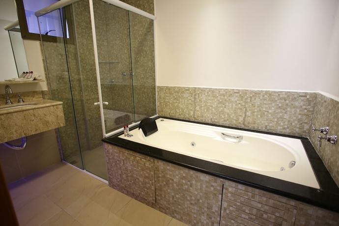 Imagen de la habitación del Hotel Faro. Foto 9