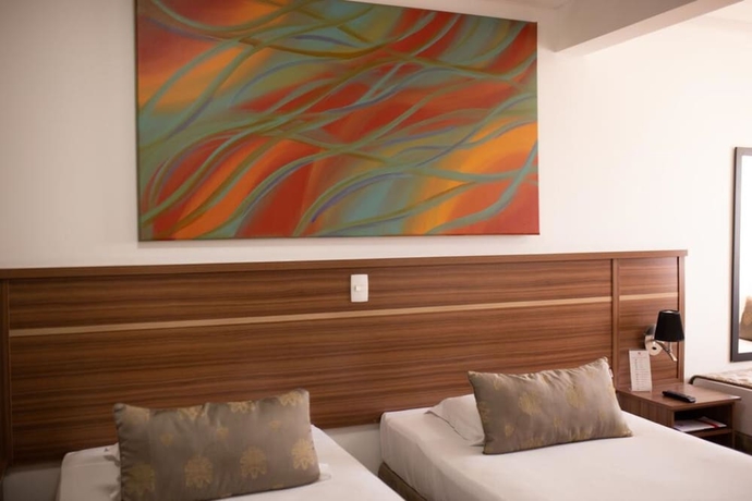 Imagen de la habitación del Hotel Faro S&atilde;o Jos&eacute; dos Campos. Foto 7