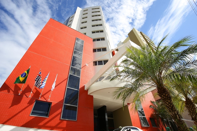 Imagen general del Hotel Faro São José dos Campos. Foto 1