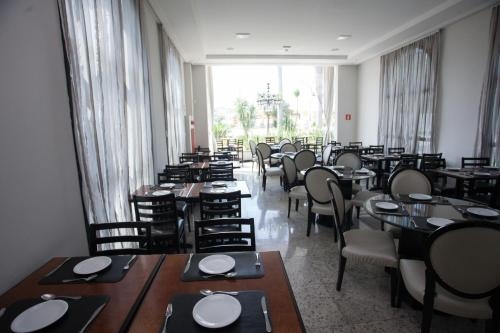 Imagen general del Hotel Faro Taubat&eacute;. Foto 5