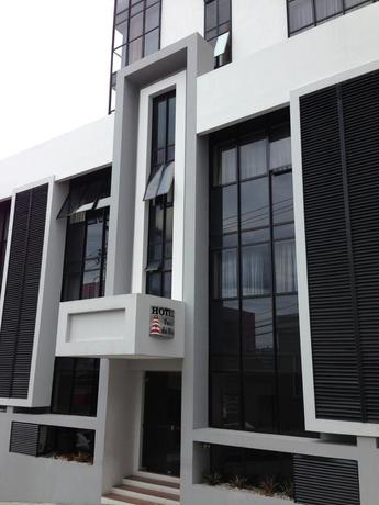 Imagen general del Hotel Farol Da Ilha. Foto 4