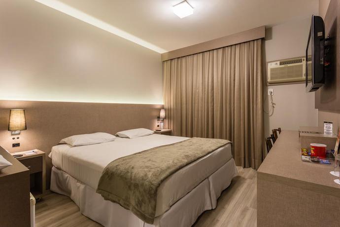 Imagen general del Hotel Farol Da Ilha. Foto 8