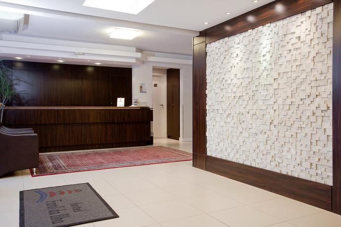 Imagen general del Hotel Farol Da Ilha. Foto 10