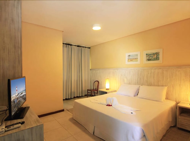 Imagen de la habitación del Hotel Farol De Itapu&atilde; Praia. Foto 7