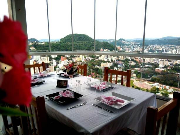 Imagen general del Hotel Farol, Joa&ccedil;aba. Foto 2