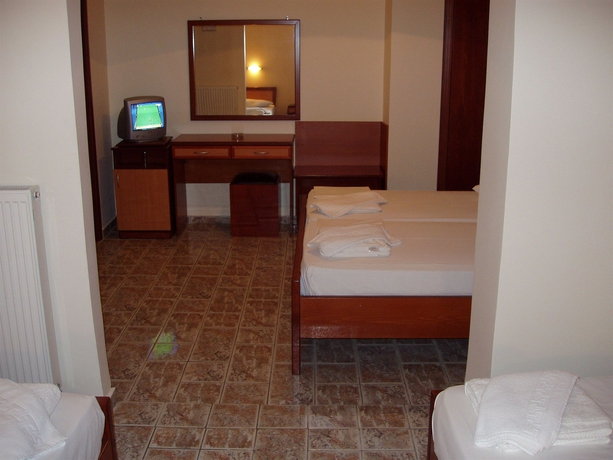 Imagen de la habitación del Hotel Faros 1. Foto 10