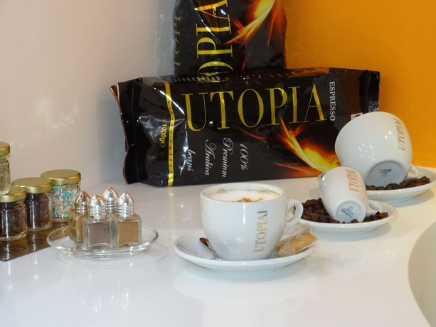 Imagen del bar/restaurante del Hotel Faros 1. Foto 3