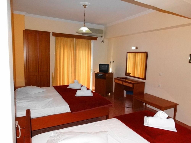 Imagen general del Hotel Faros 2. Foto 11