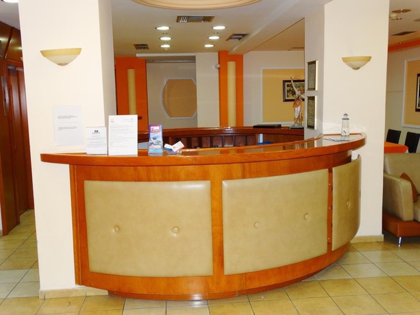 Imagen general del Hotel Faros 2. Foto 14