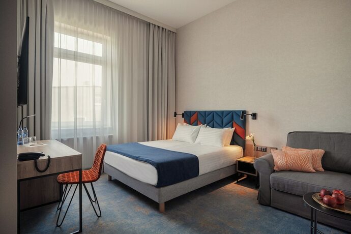 Imagen de la habitación del Hotel Faros Gdańsk Airport. Foto 22