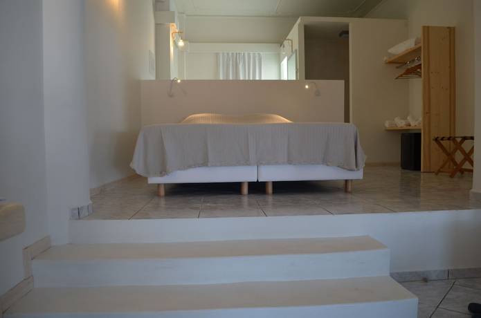 Imagen de la habitación del Hotel Faros Resort, Siros. Foto 6