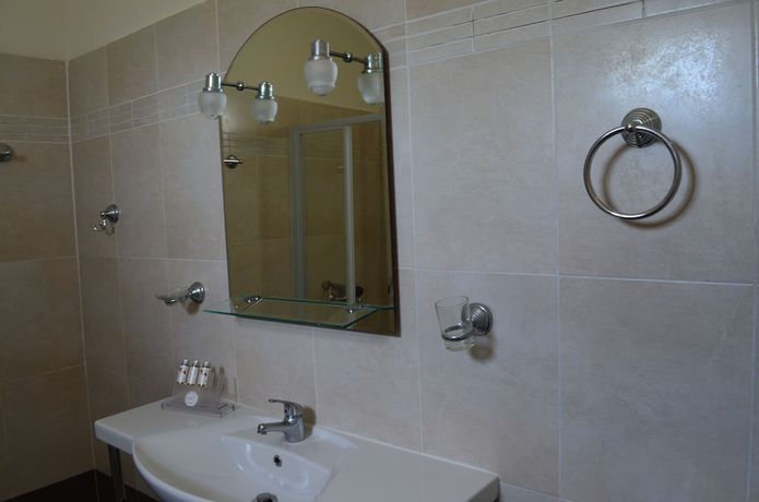 Imagen de la habitación del Hotel Faros Resort, Siros. Foto 11