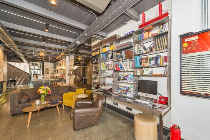 Imagen de los interiores del Hotel Faros Taksim. Foto 15