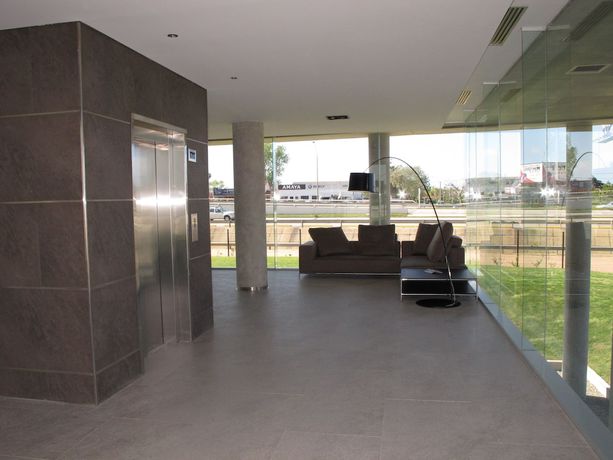 Imagen de los interiores del Hotel Faros de Carrasco Apartments. Foto 13