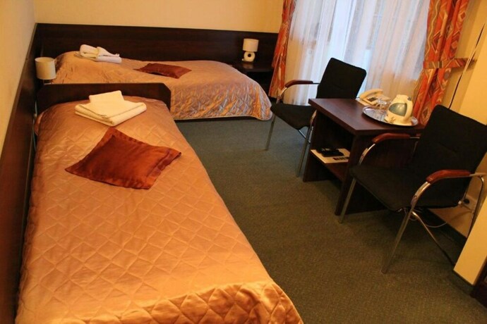 Imagen general del Hotel Farys. Foto 10