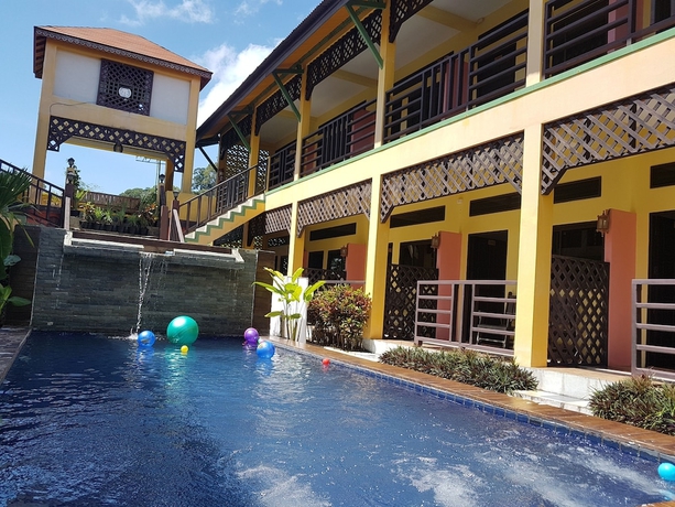Imagen de la piscina del Hotel Fasai House. Foto 19