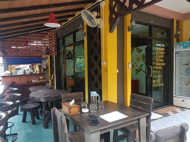 Imagen del bar/restaurante del Hotel Fasai House. Foto 4