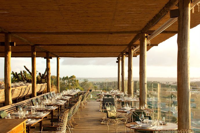 Imagen del bar/restaurante del Hotel Fasano Punta Del Este. Foto 6