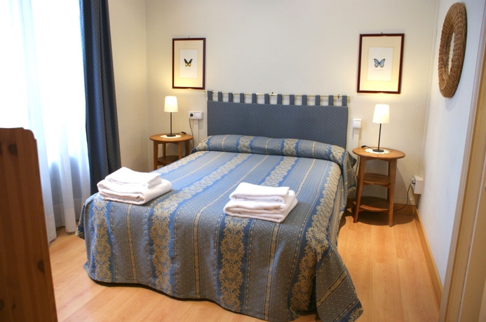 Imagen de la habitación del Hotel Fashion House. Foto 9