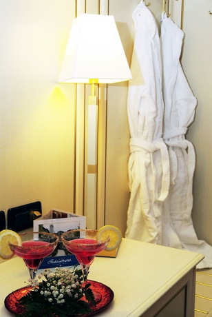 Imagen de la habitación del Hotel Fashion, Valmontone. Foto 8